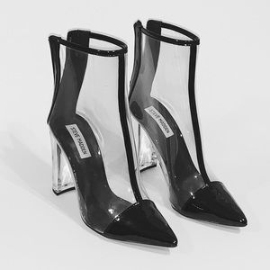 Steve Madden Clancy Black Ankle Booties Size 7.5